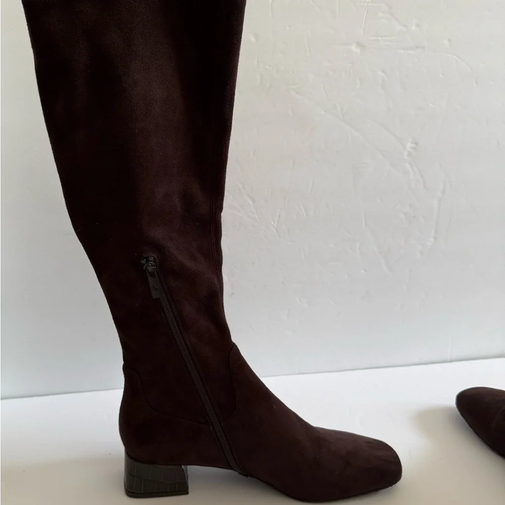 Elegant Chocolate Brown Suede Knee High Tall Boots Women Size 9.5